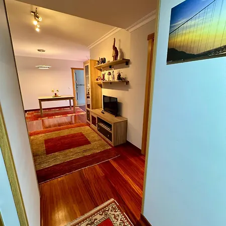 Διαμέρισμα Apartamento Los Cubos 6 *